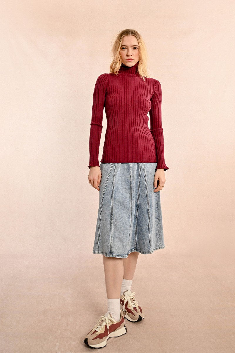 DARK RED