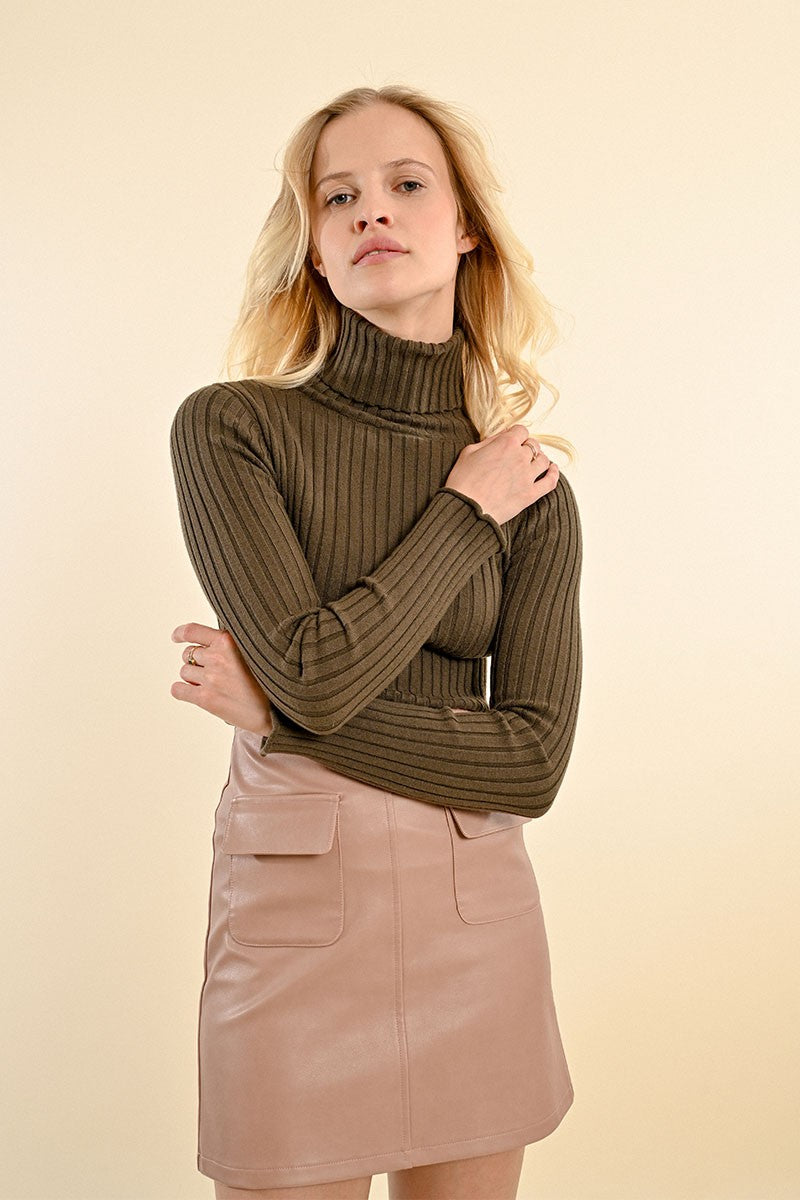 KHAKI