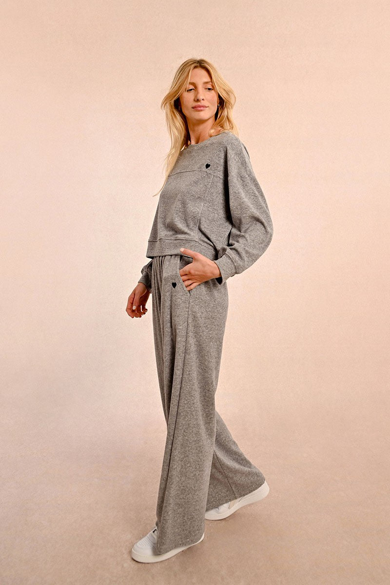 ASH GREY