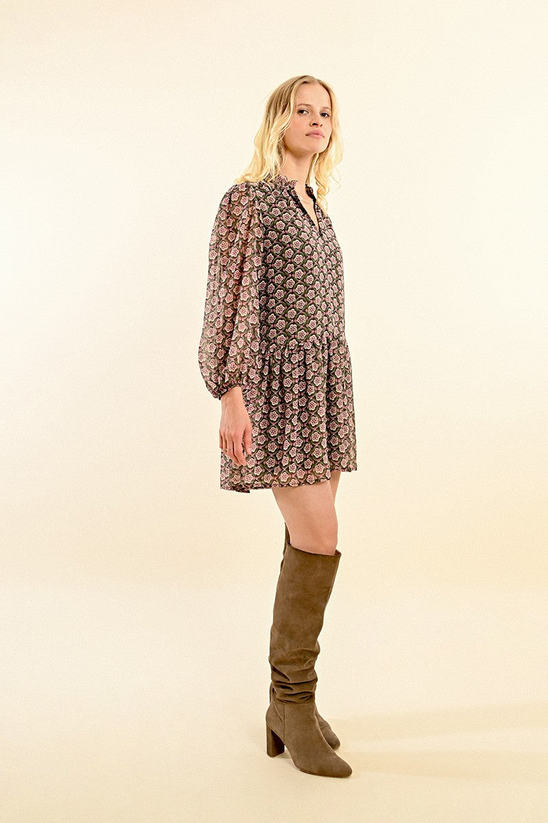 KHAKI LIZZIE