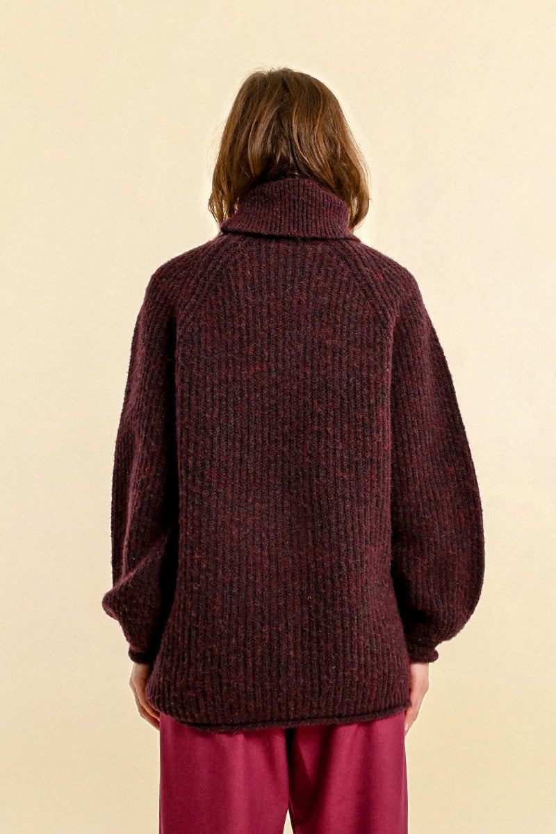 DARK RED