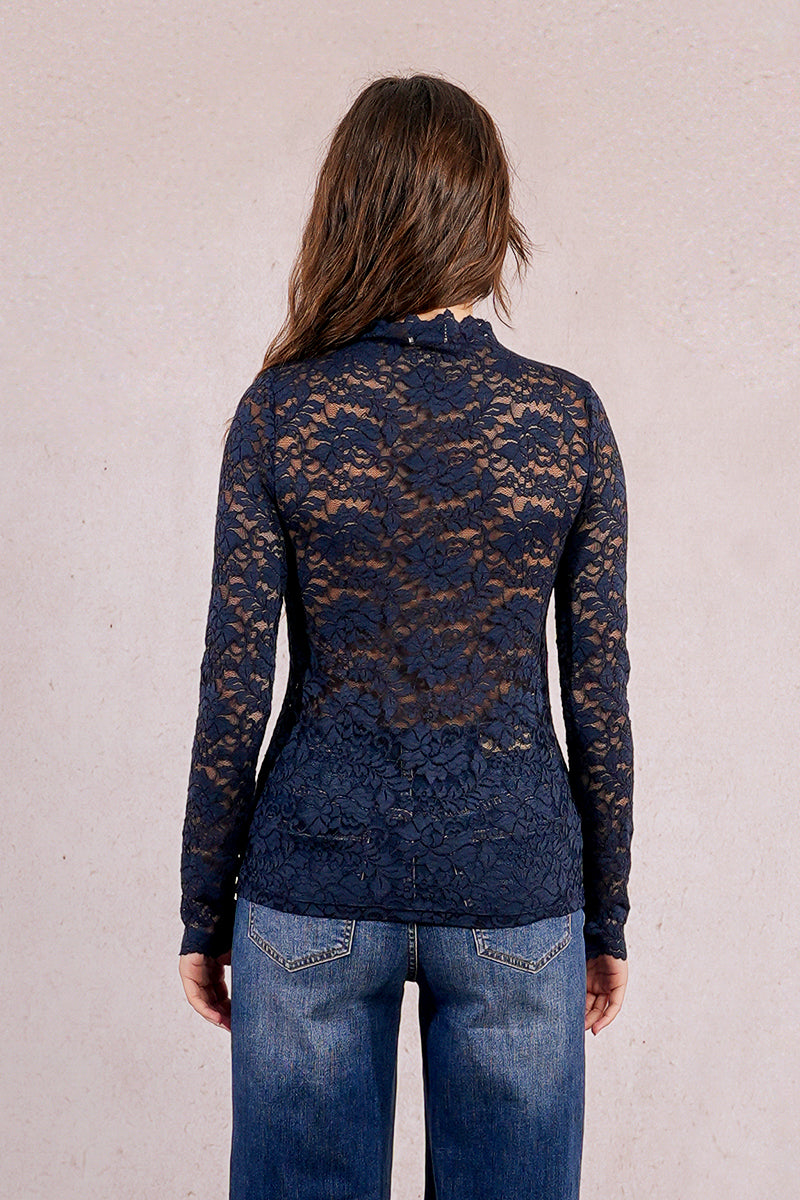 NAVY BLUE