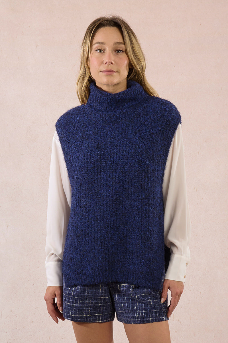 NAVY BLUE
