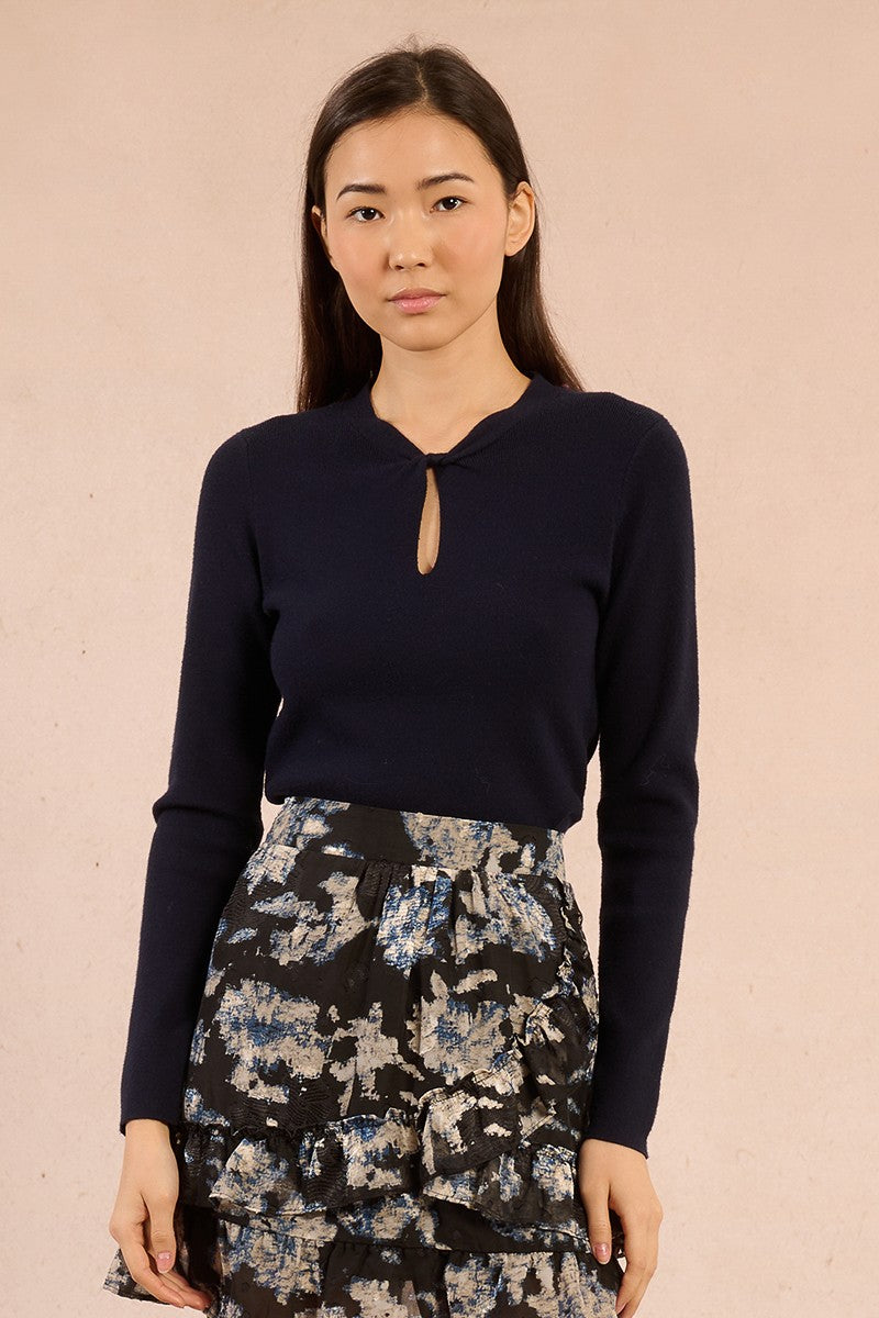 NAVY BLUE