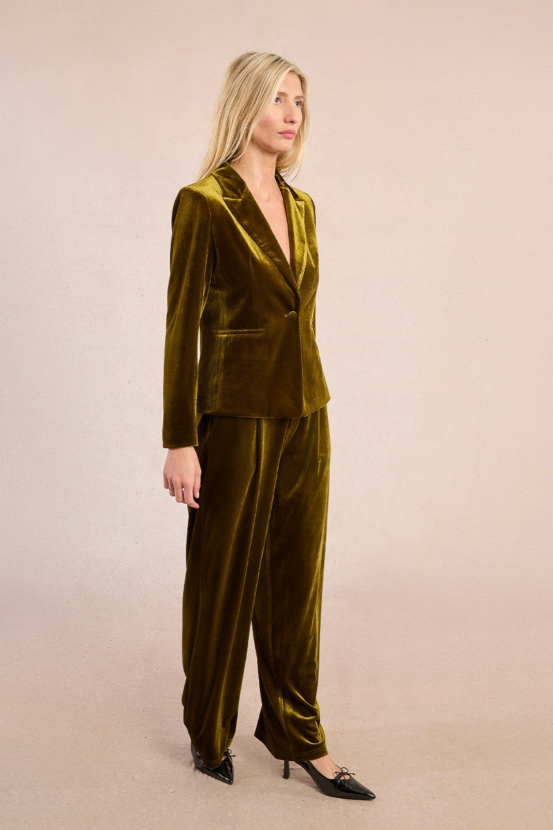 KHAKI