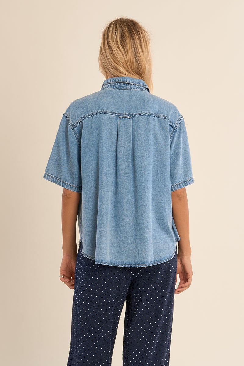 DENIM BLUE