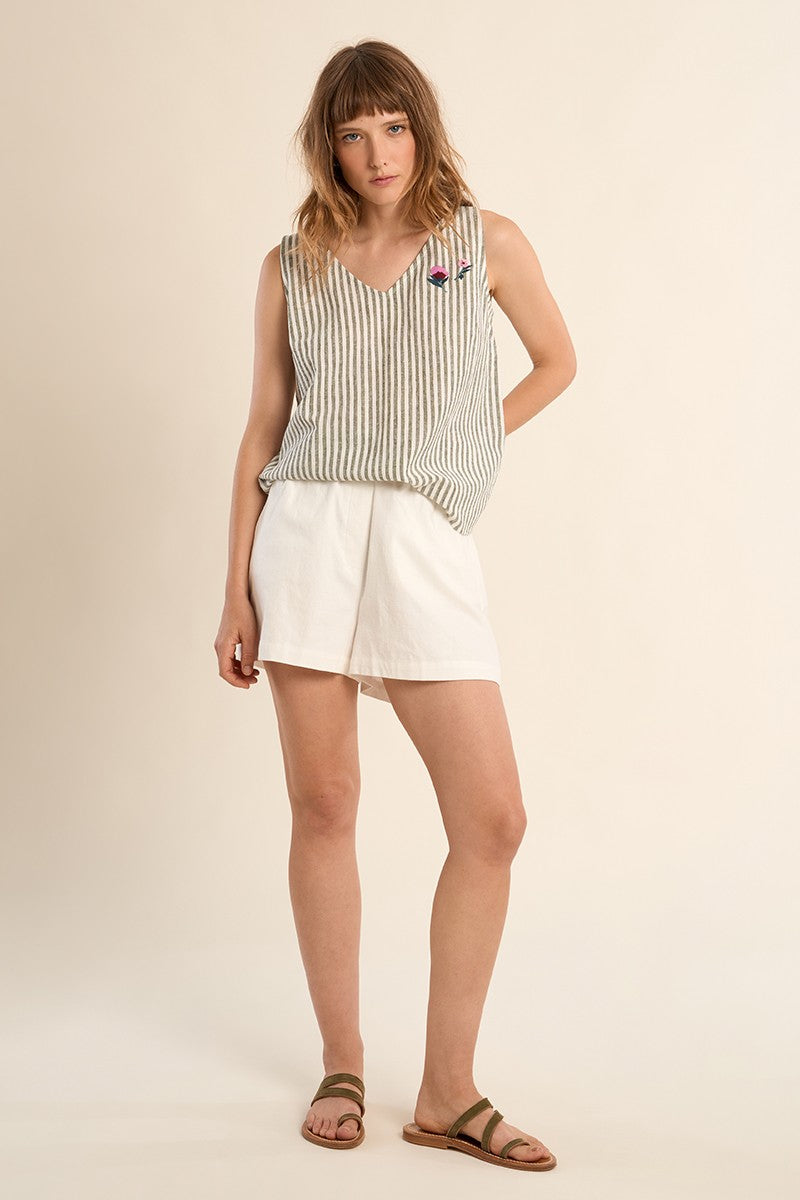 KHAKI