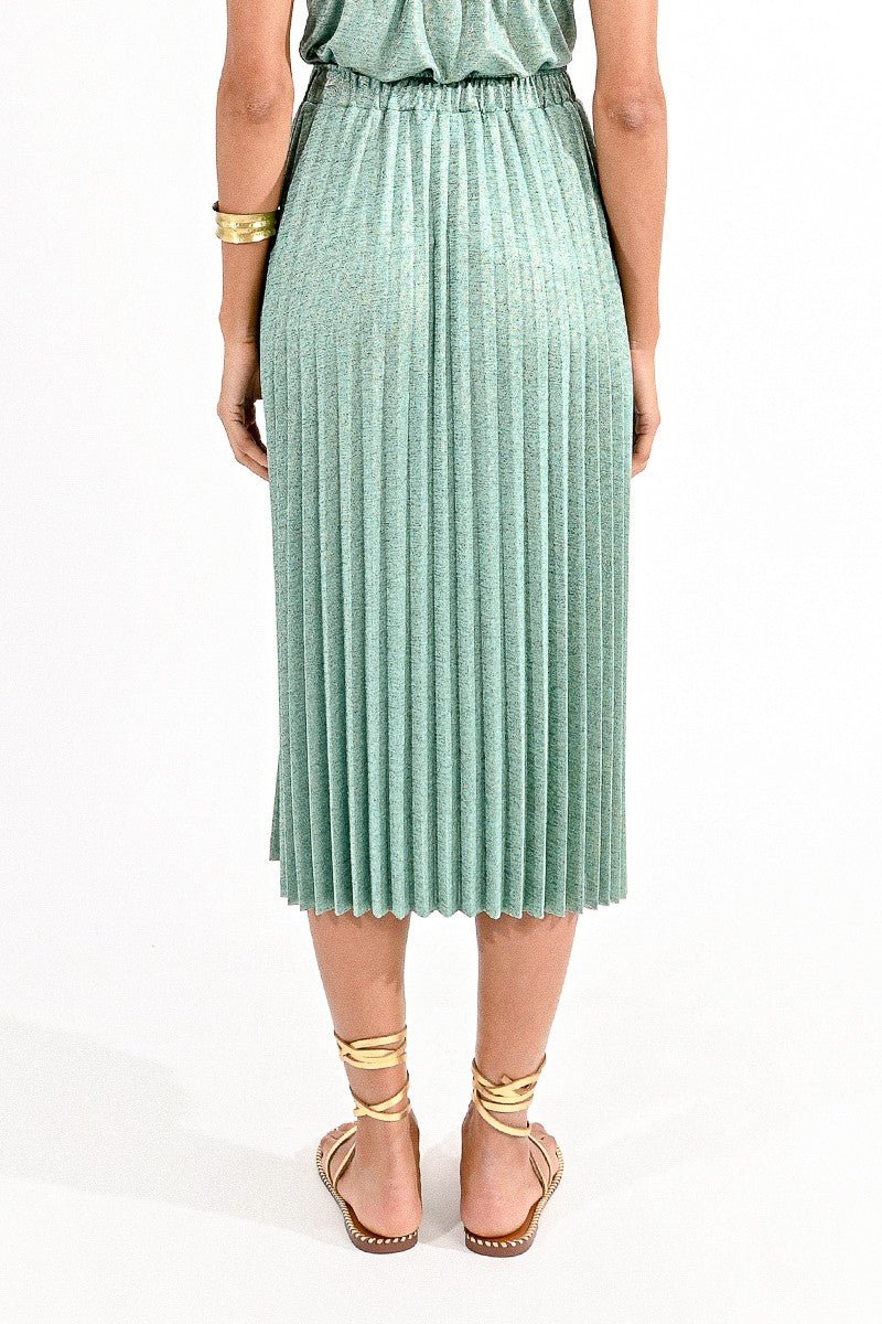 EMERALD GREEN
