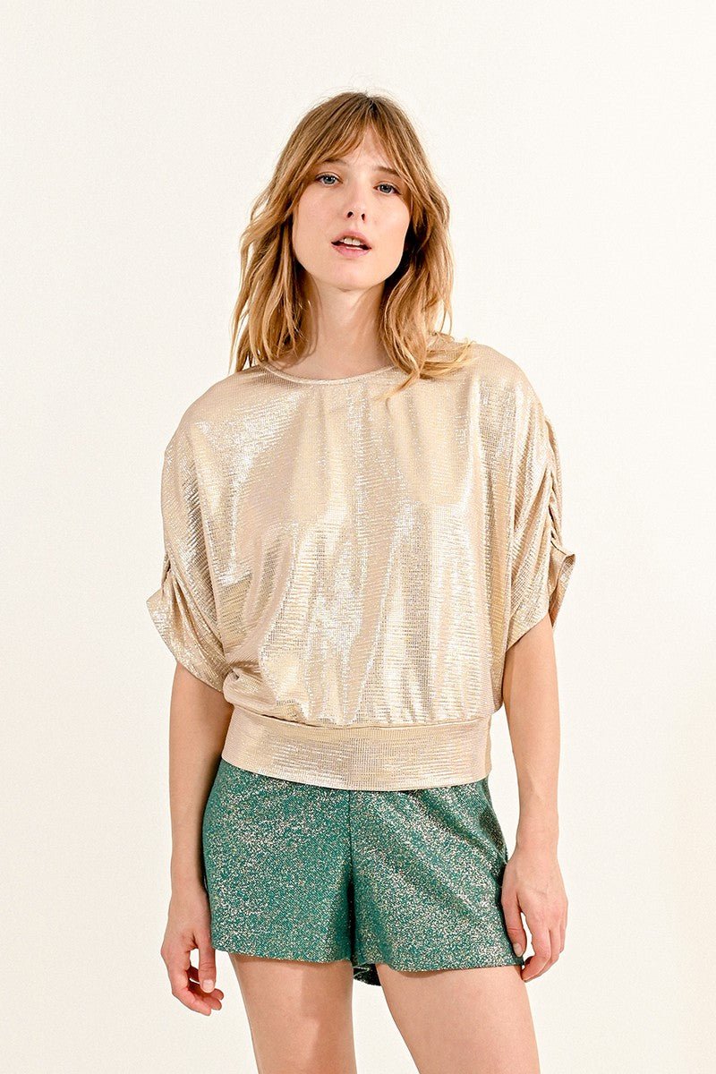 GOLDEN BEIGE