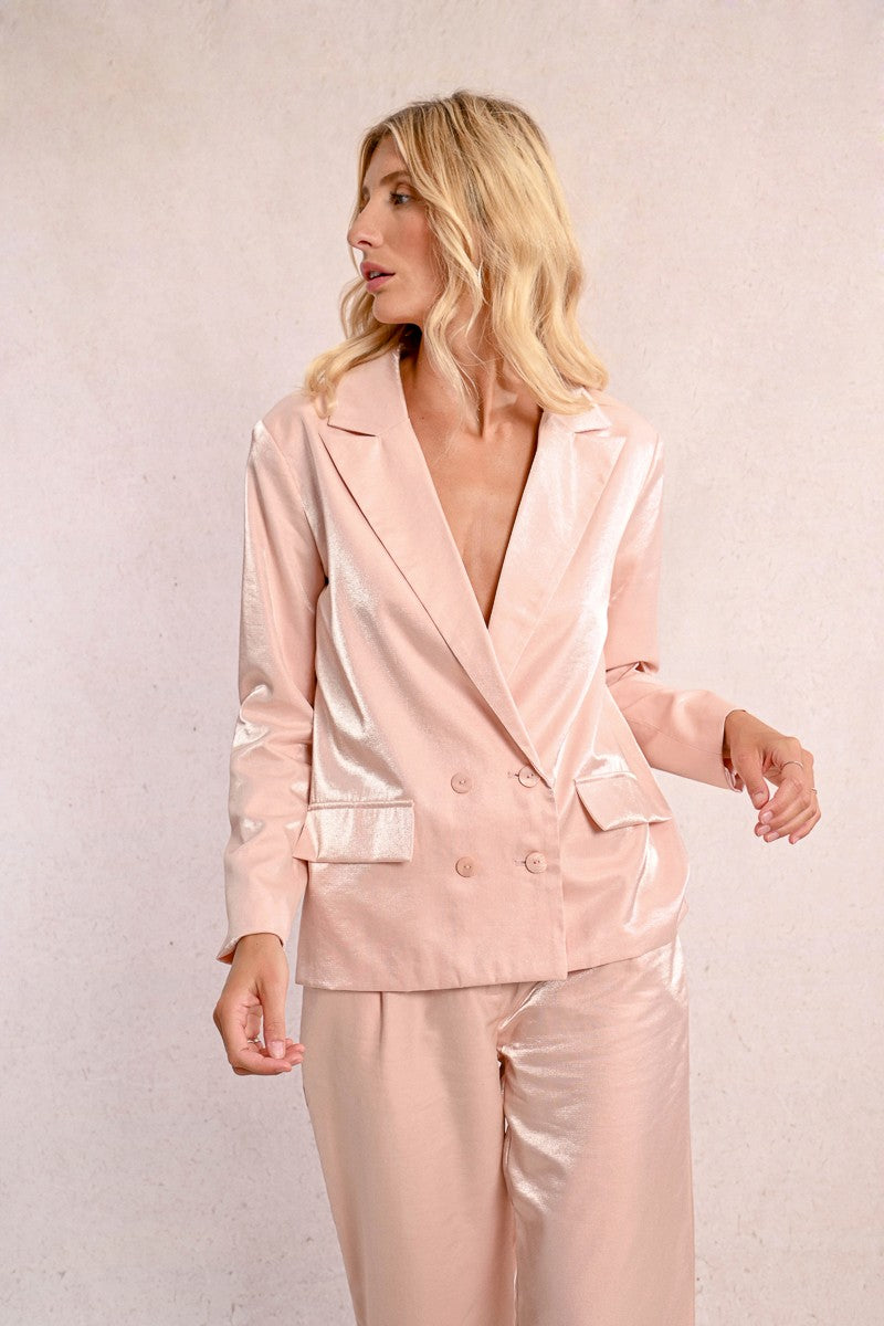 LIGHT PINK