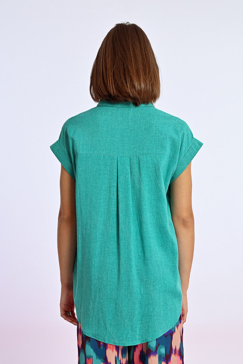 EMERALD GREEN