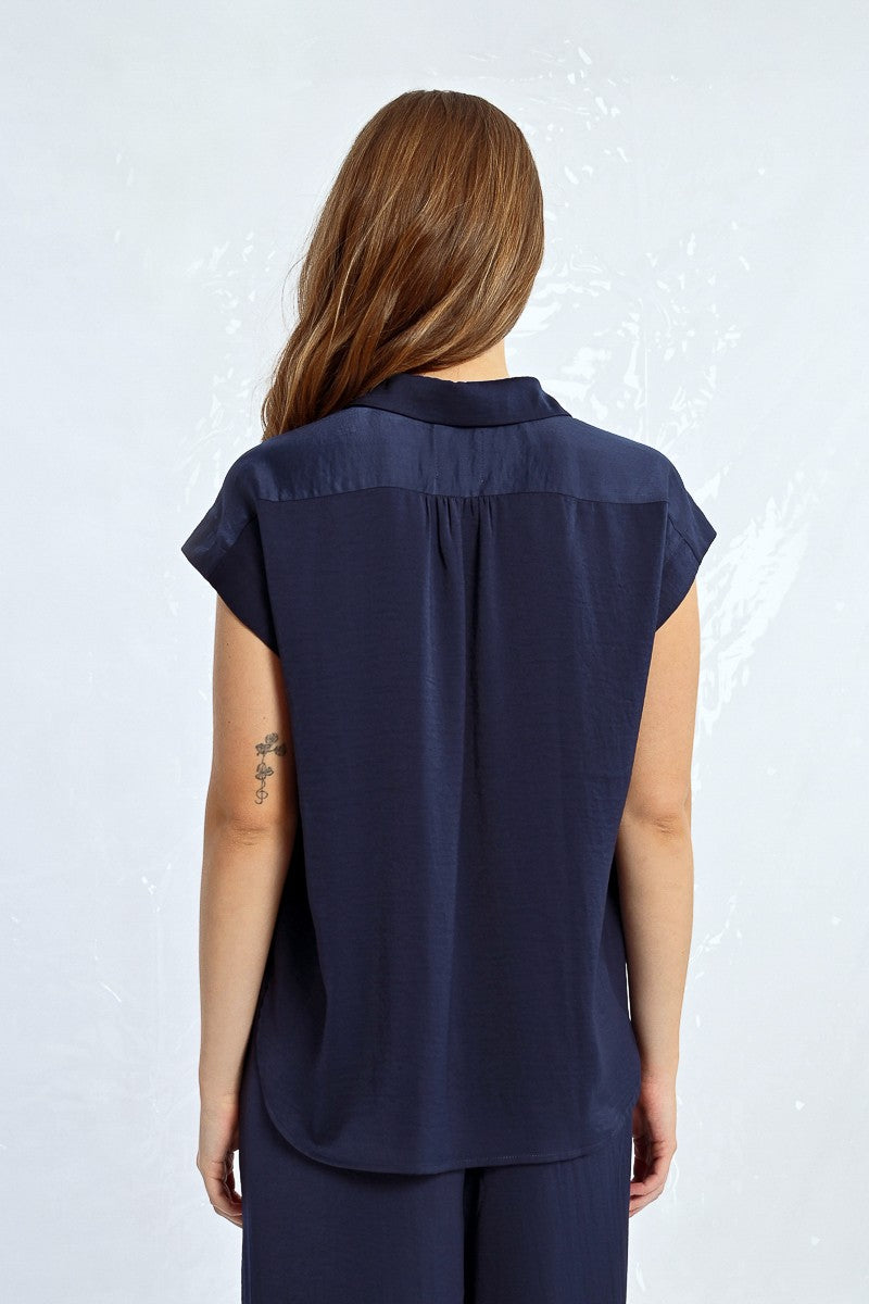 NAVY BLUE