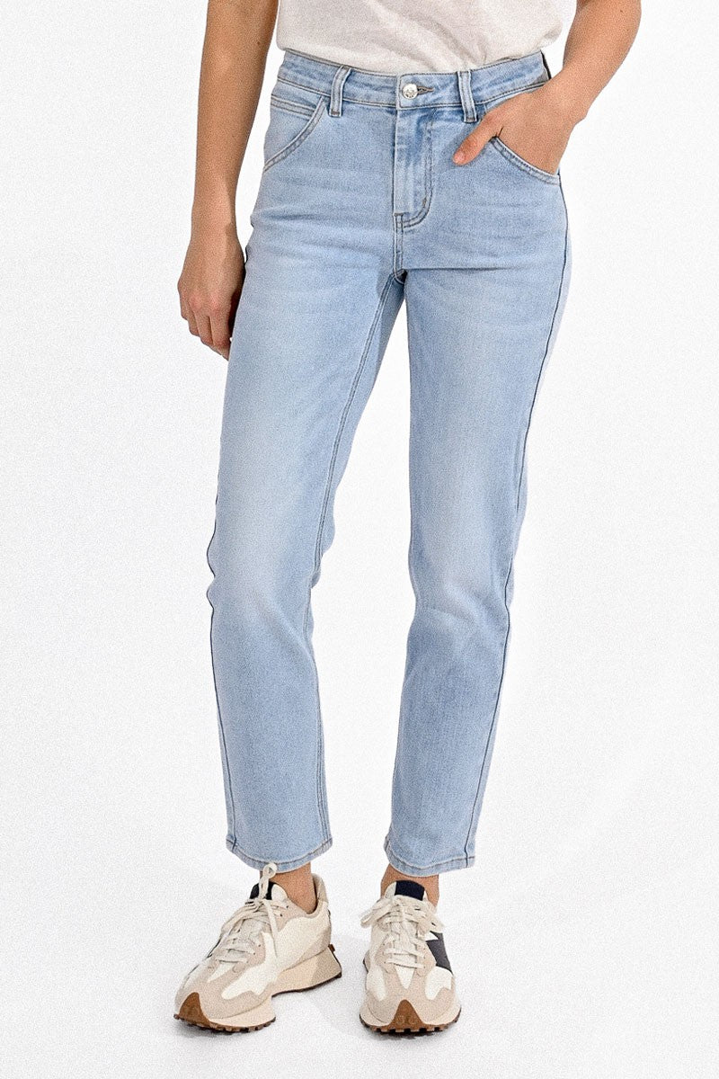 LIGHT DENIM
