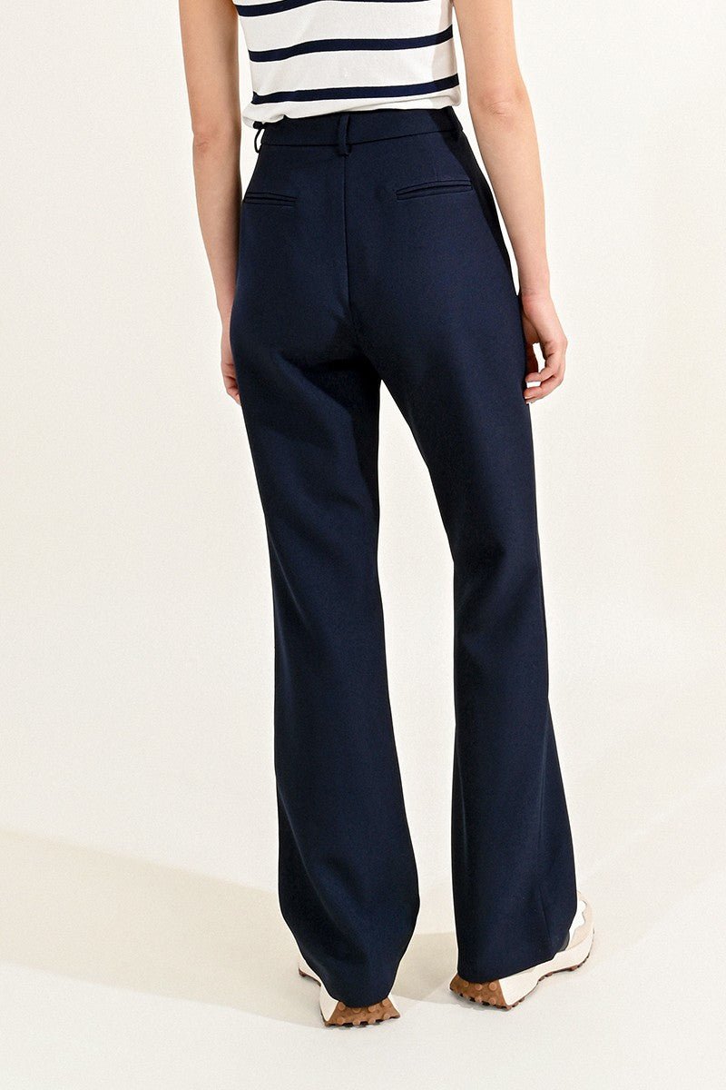 DARK NAVY