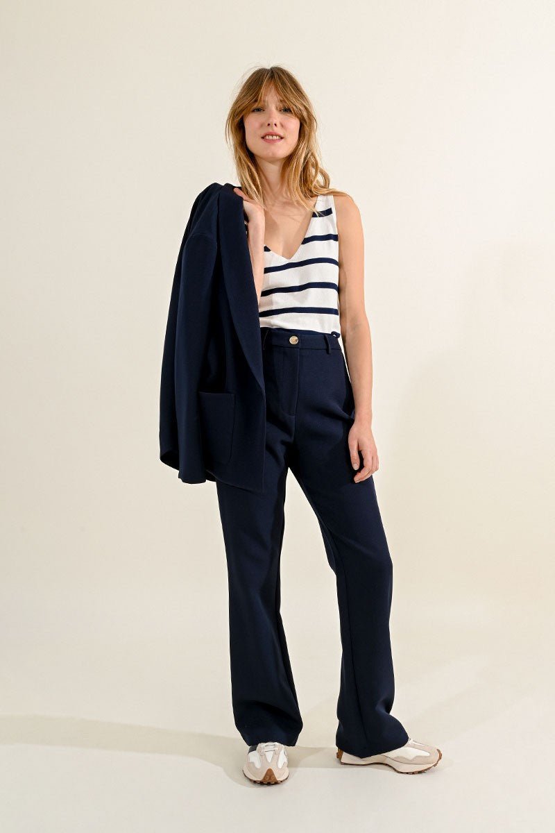 DARK NAVY