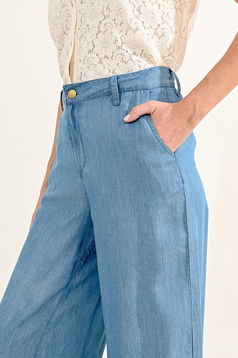 DENIM BLUE