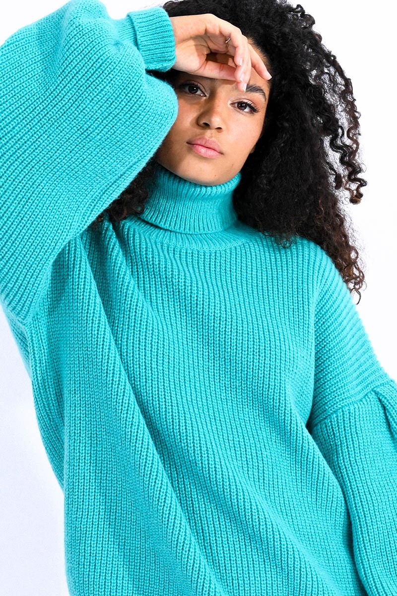 EMERALD GREEN