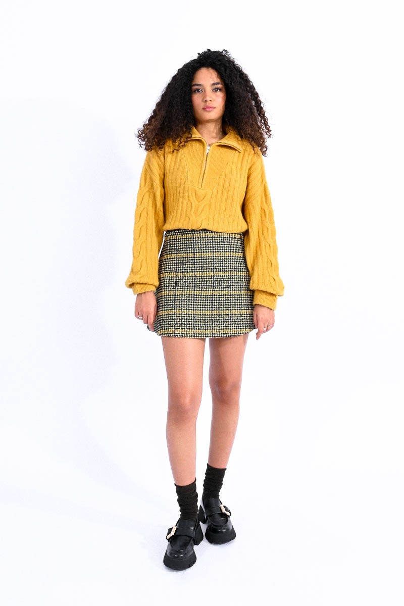 SAFFRON YELLOW