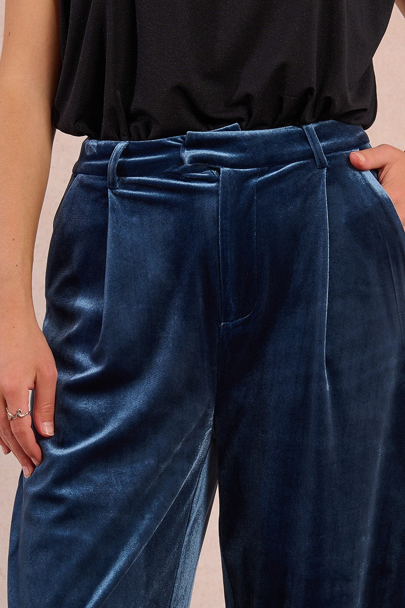 DENIM BLUE