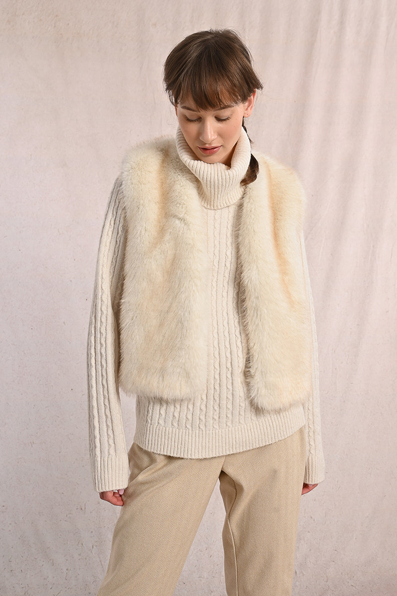 OFFWHITE