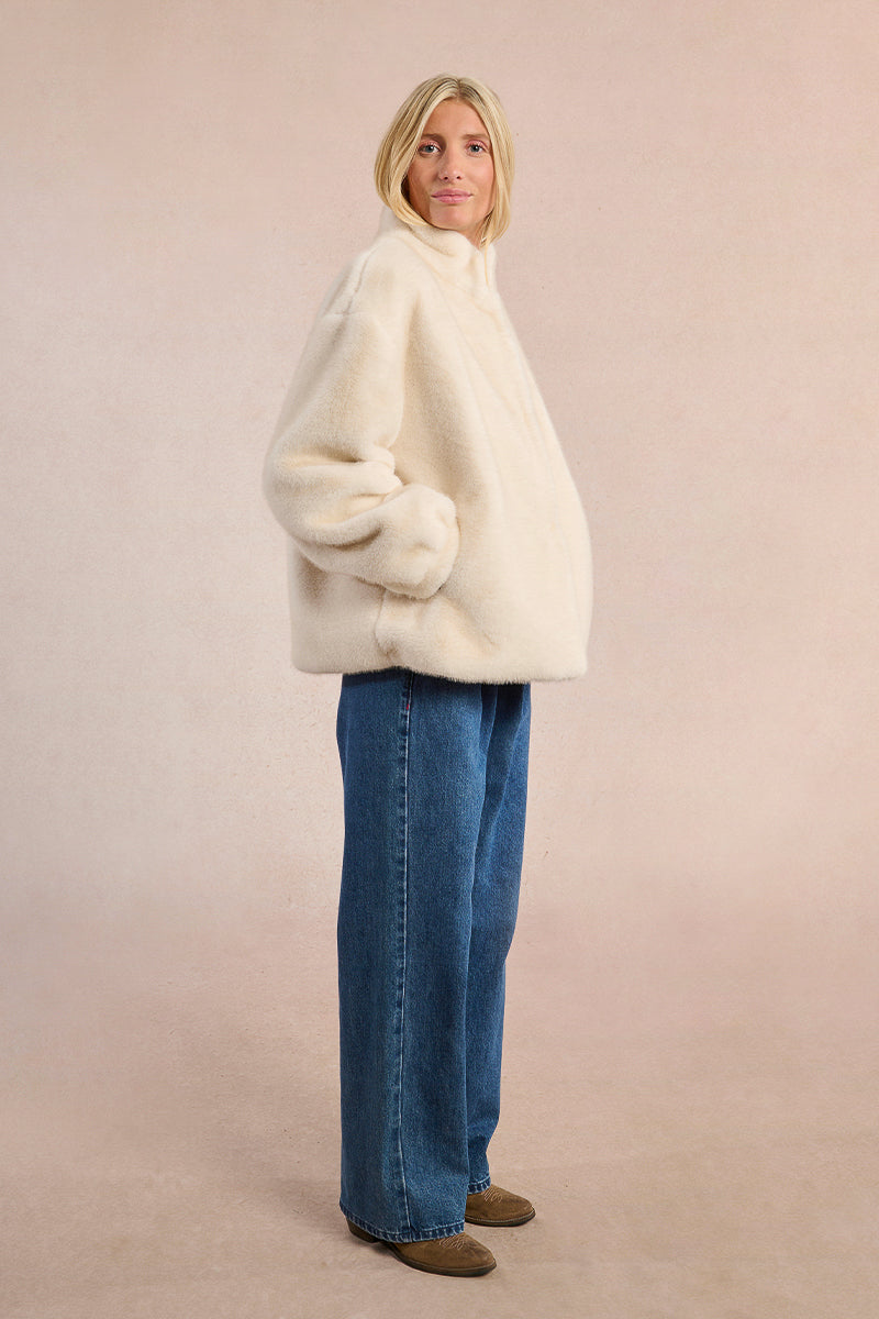 OFFWHITE
