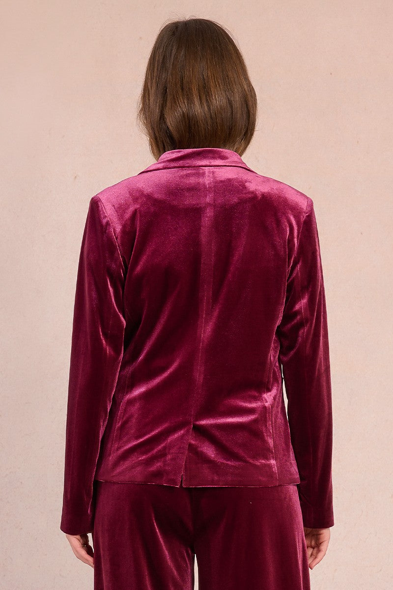 DARK RED