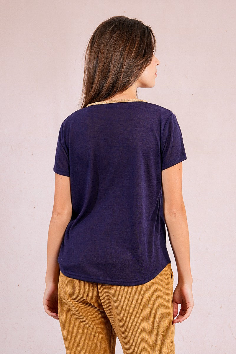 NAVY BLUE