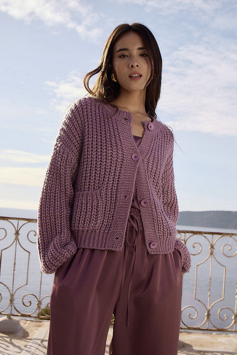 MAUVE