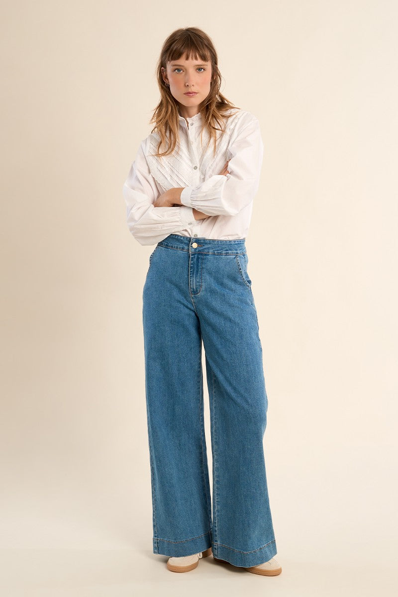 LIGHT BLUE DENIM