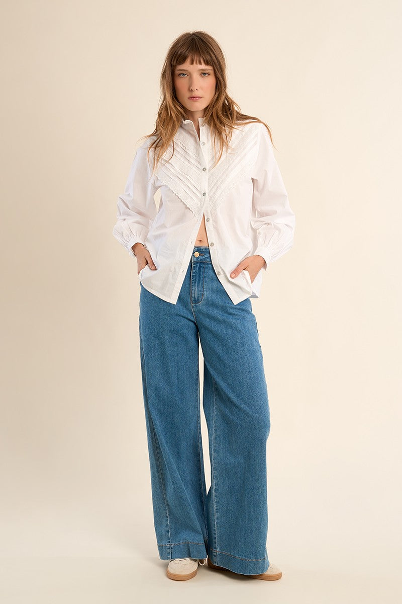 LIGHT BLUE DENIM