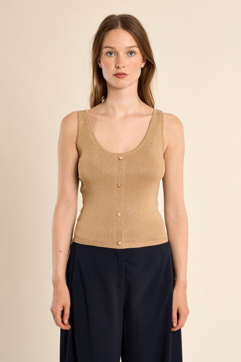 GOLDEN BEIGE