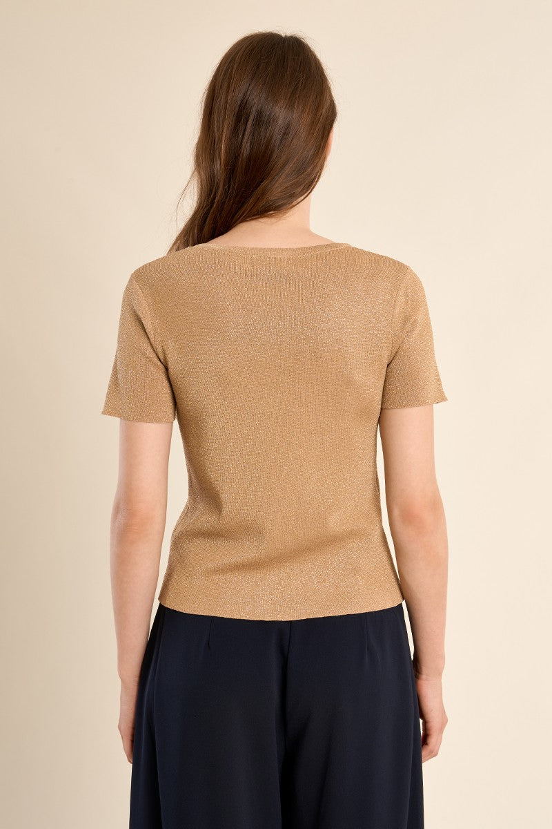 GOLDEN BEIGE