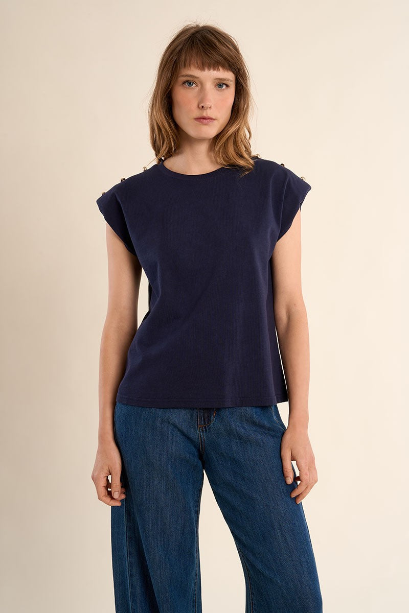 NAVY BLUE
