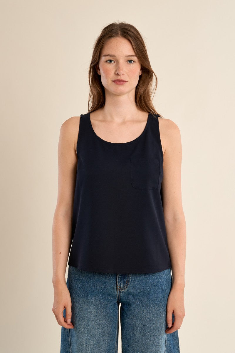 NAVY BLUE