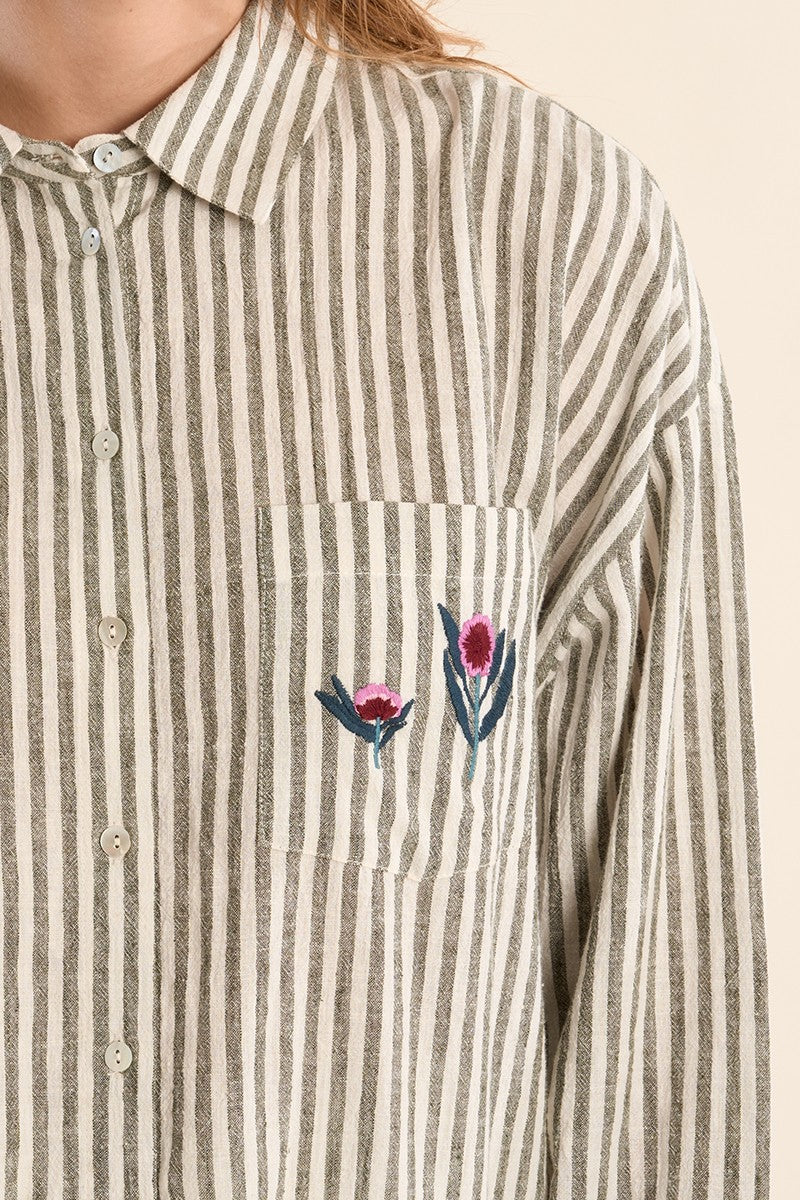 KHAKI