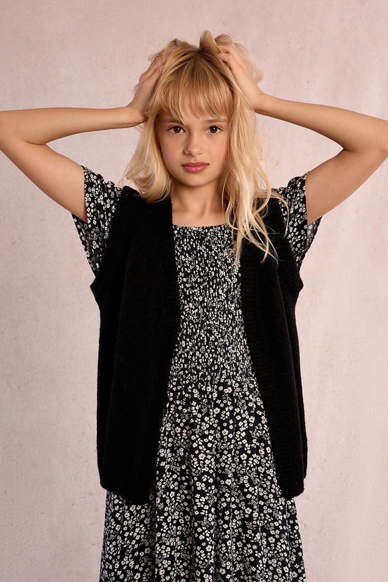 BLACK ANAIS