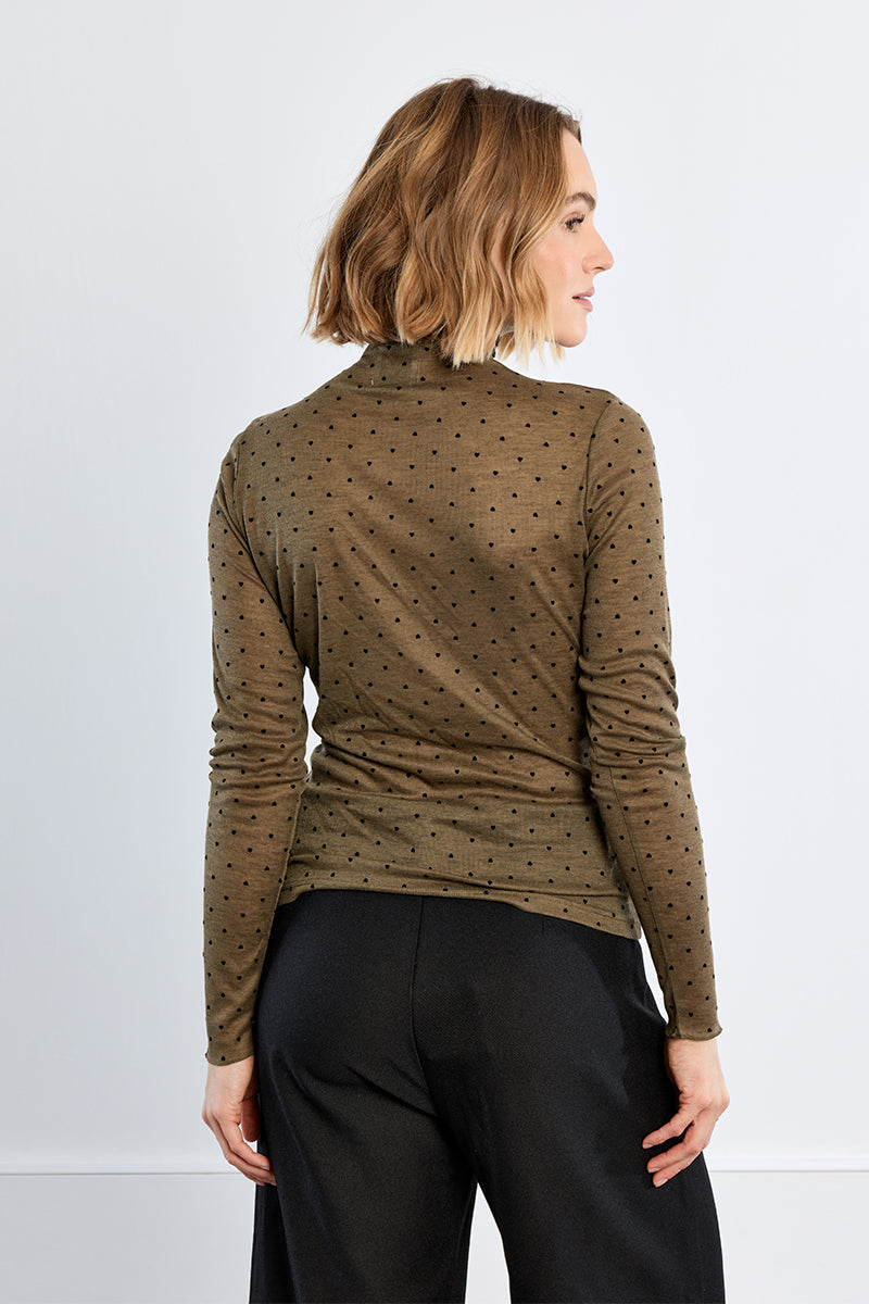KHAKI