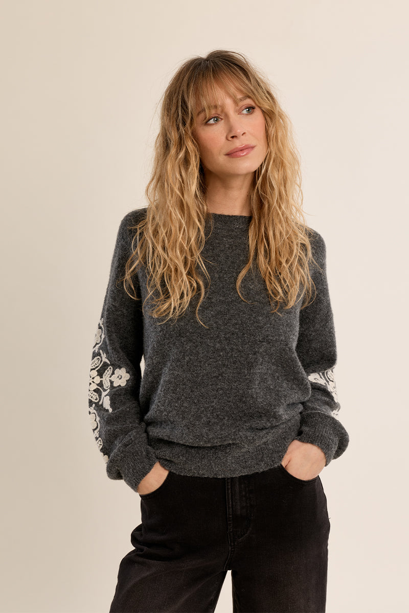 ASH DARK GREY