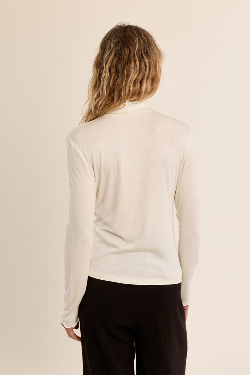 OFFWHITE