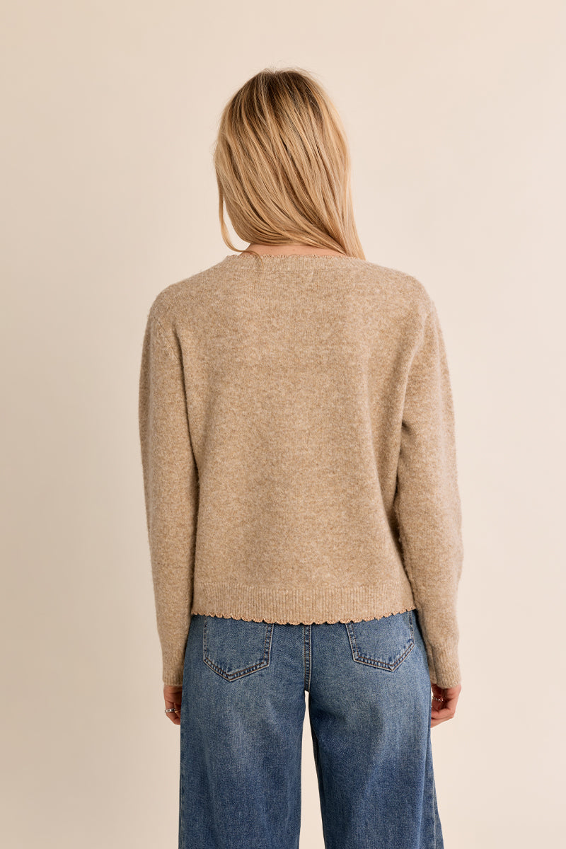 GOLDEN BEIGE