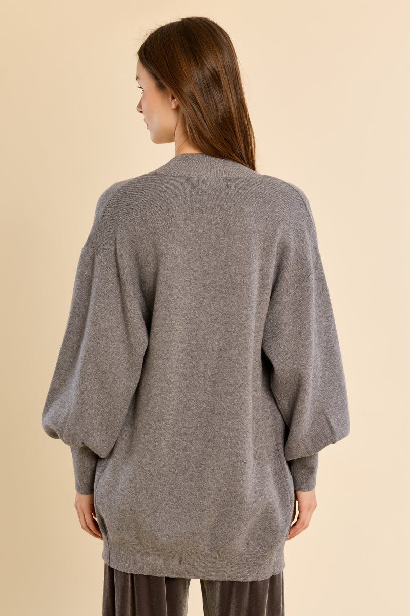 SILVERY GREY