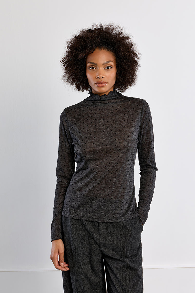 DARK GREY