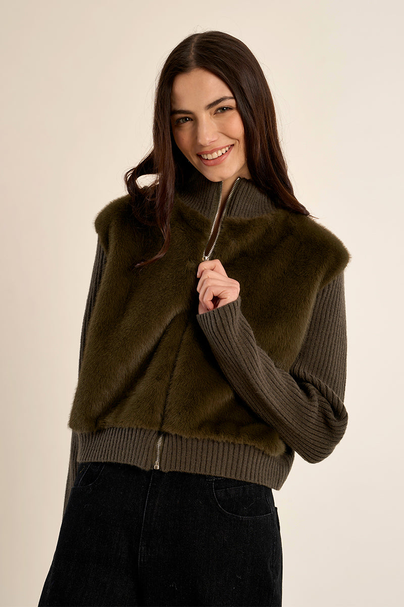 KHAKI