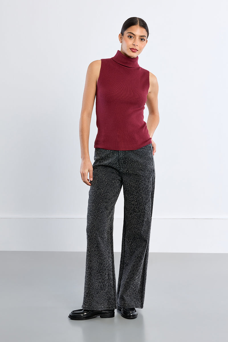 DARK RED
