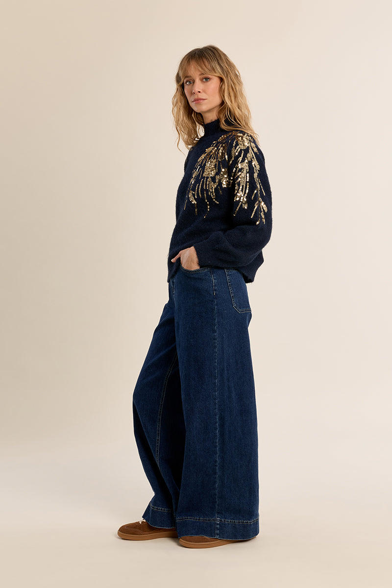 NAVY BLUE