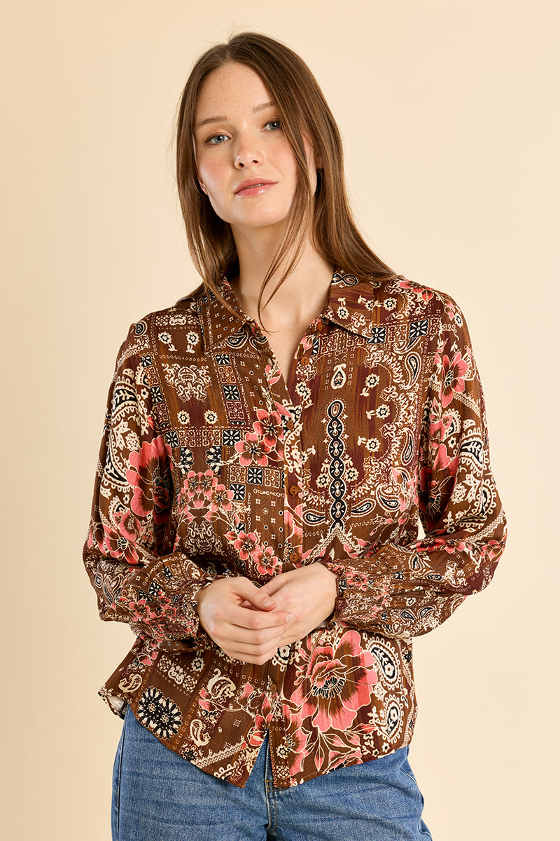 BROWN SOFIA