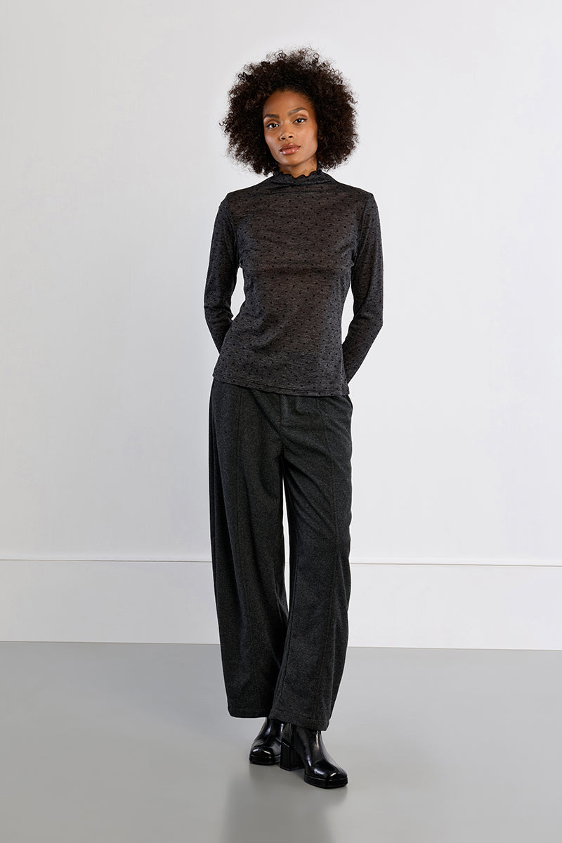 DARK GREY