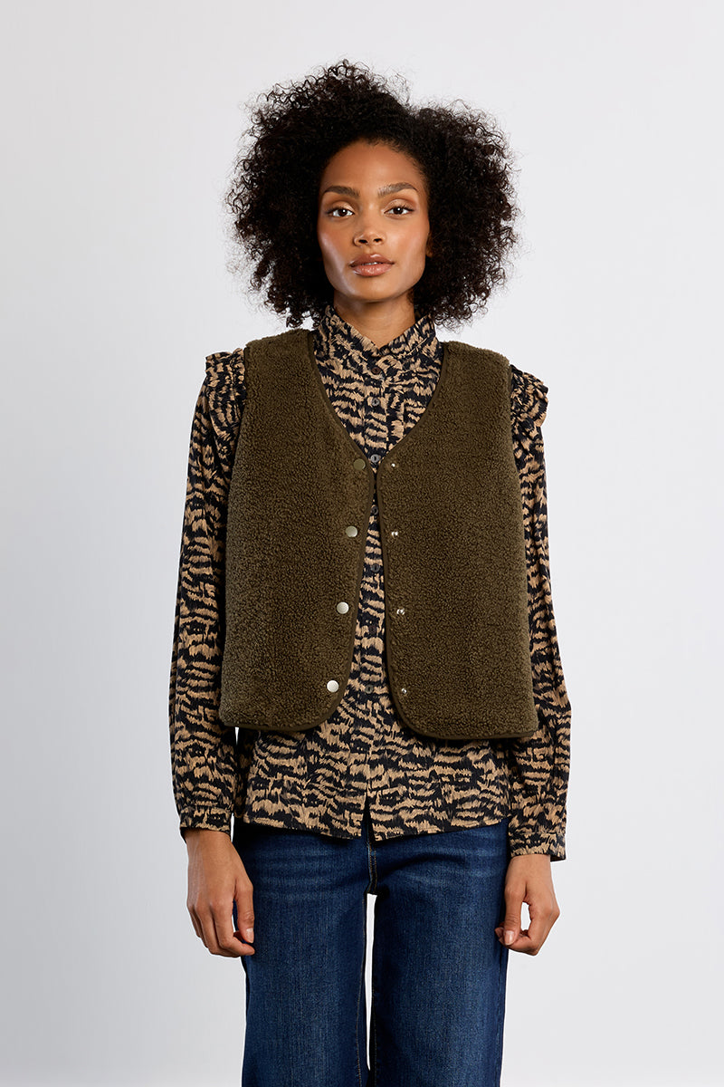 KHAKI
