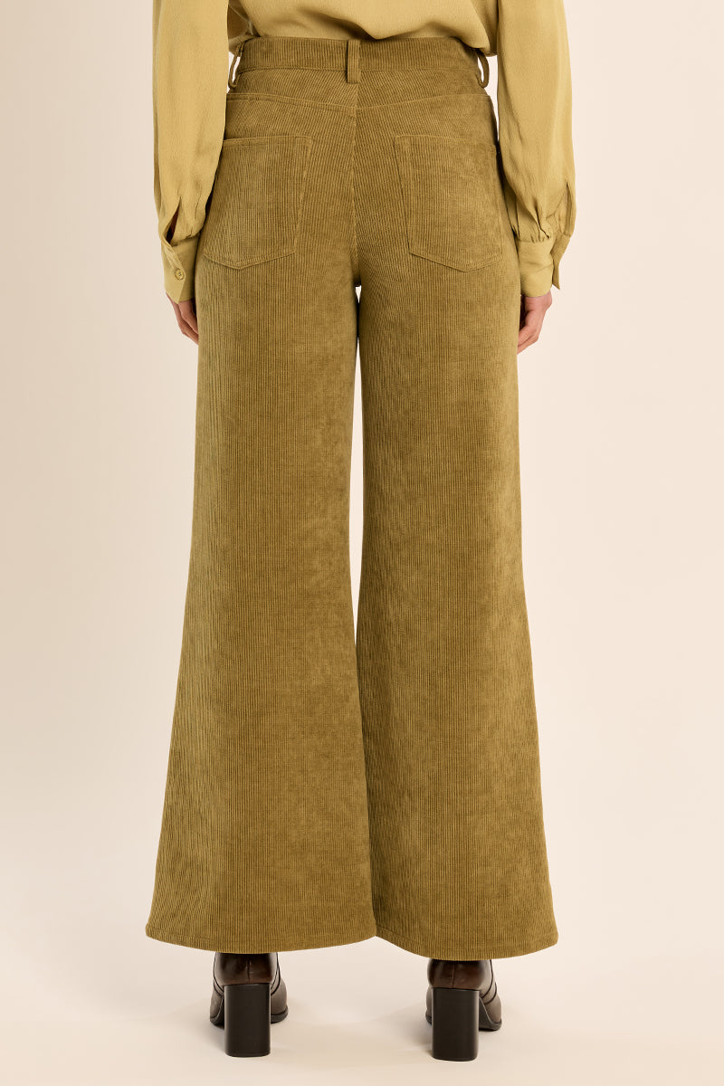 OLIVE GREEN