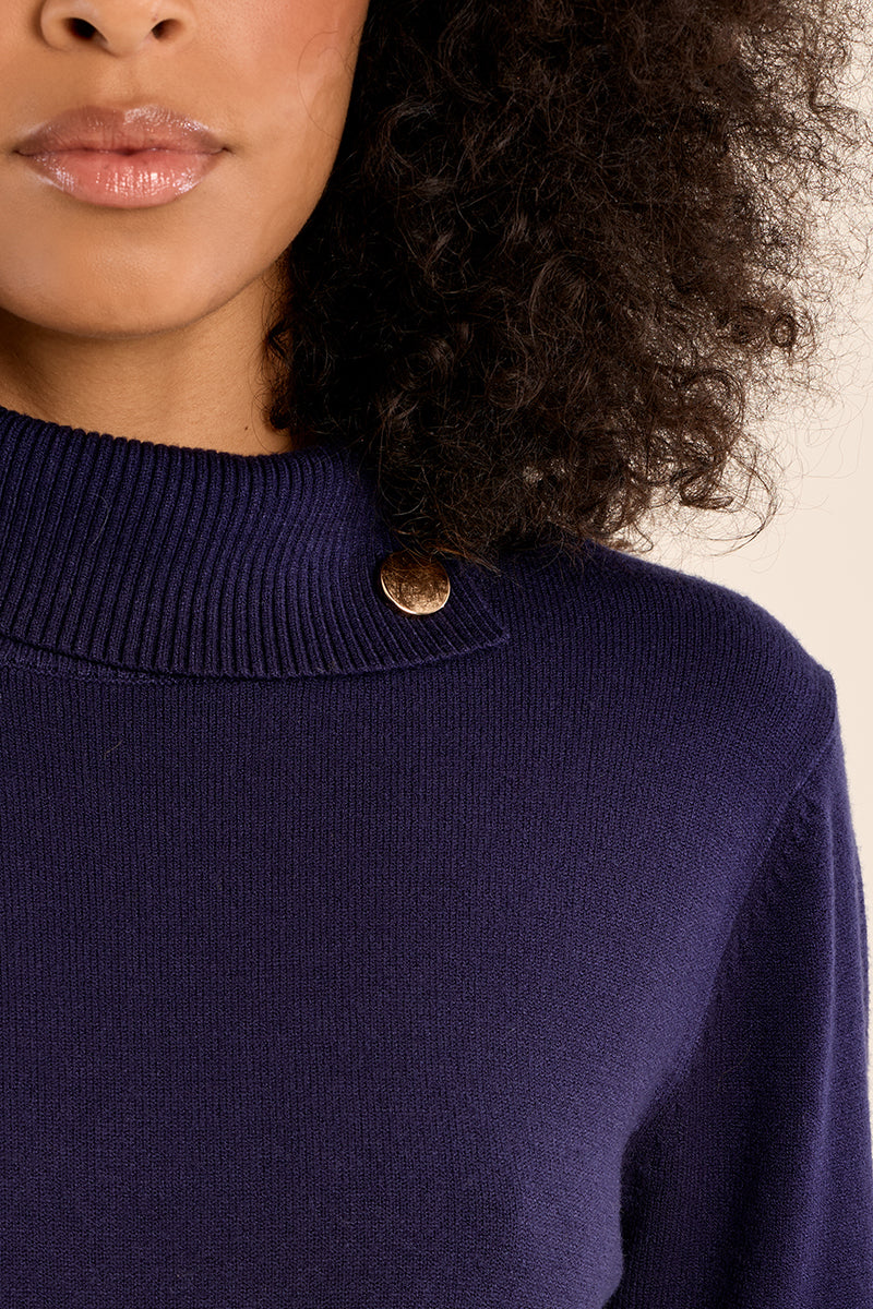 NAVY BLUE